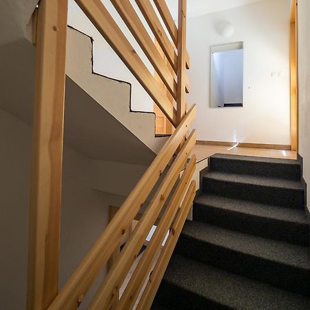 Apartment House Kongen ديمانوفْشكا دولِنا المظهر الخارجي الصورة